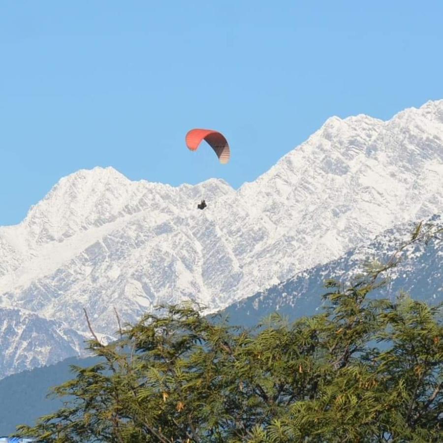 Hill Veu Home Bir Billing Buitenkant foto