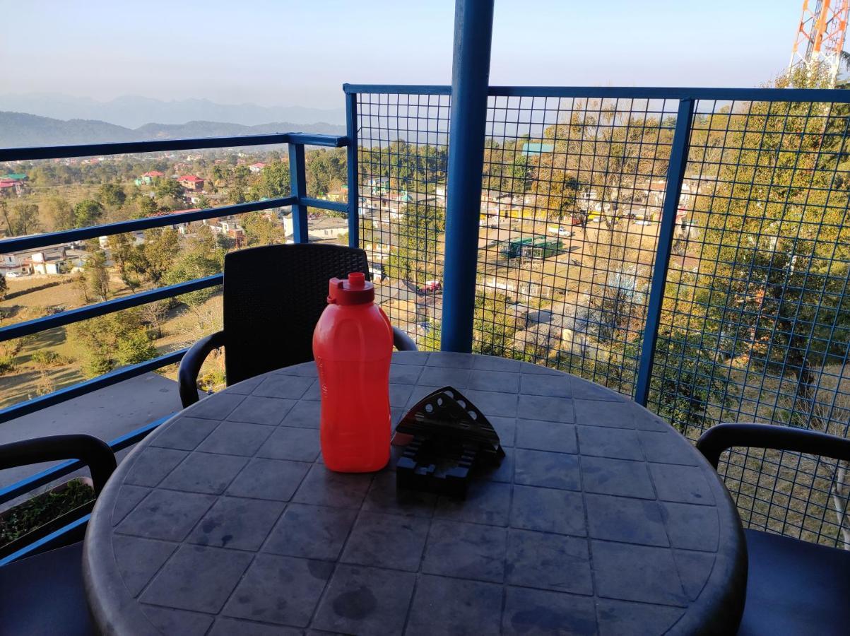 Hill Veu Home Bir Billing Buitenkant foto