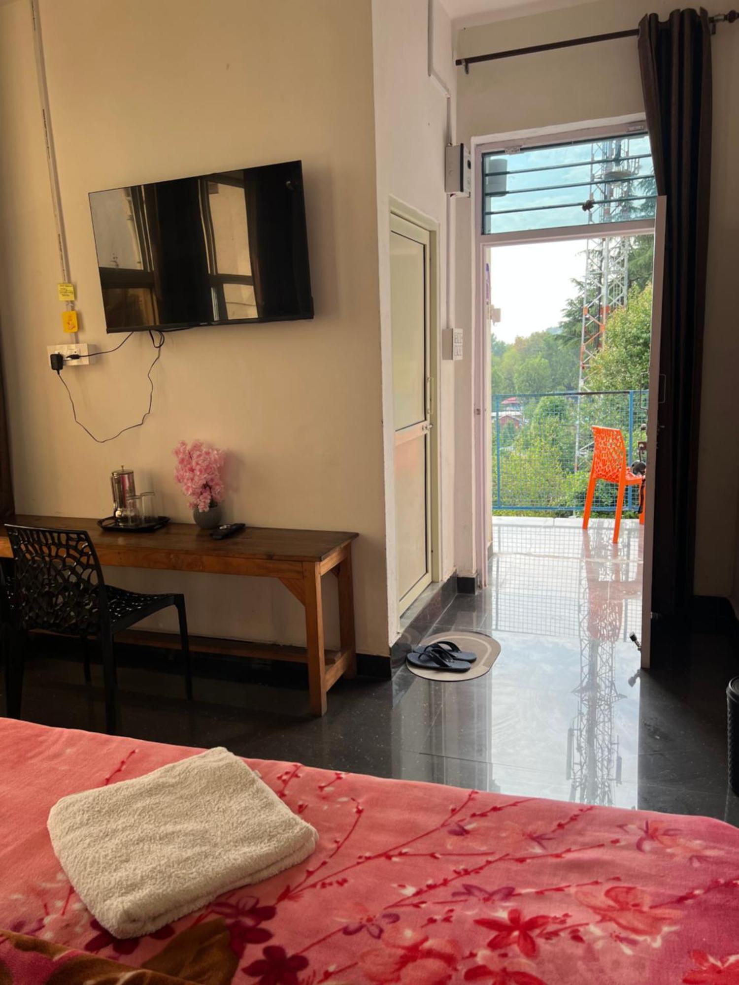 Hill Veu Home Bir Billing Buitenkant foto