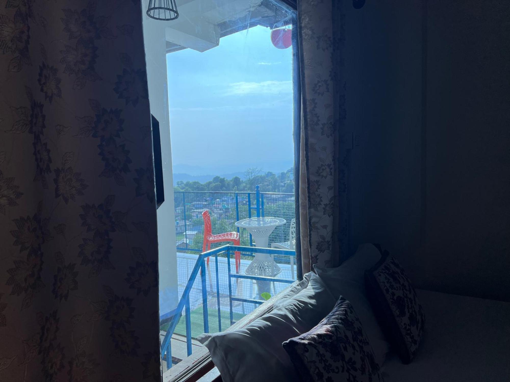 Hill Veu Home Bir Billing Buitenkant foto